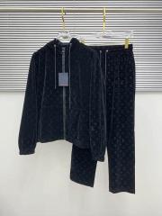 LV M-3XL omtr01