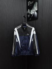 Balenciaga S-XL j4tx01
