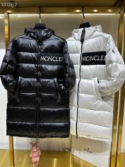 Moncler sz1-5 26yr46
