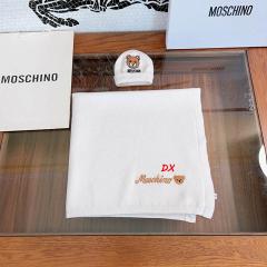 Moschino Blanket Hat 41
