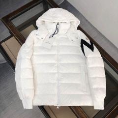 Moncler sz1-5 xxn61