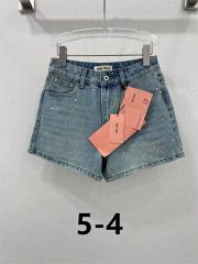 MiuMiu S-XL 152