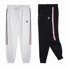 Moncler M-XXL 686
