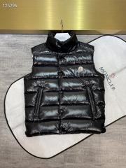 Moncler sz1-6 26yr22
