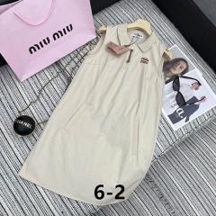 MiuMiu S-XL 205