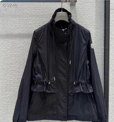 Moncler sz1-3 26yr27