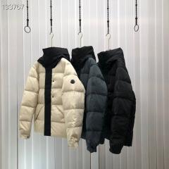Moncler sz1-5 26yr36