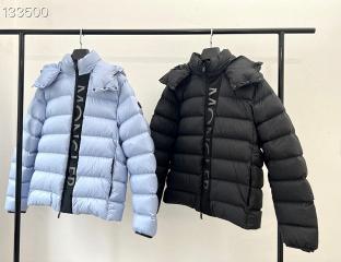 Moncler sz1-5 26yr49