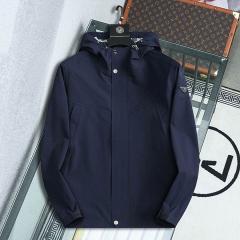 Prada M-XXL  9912