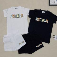 Moschino sz73-100 84