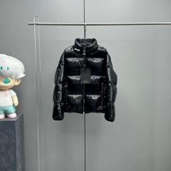Moncler sz1-5 26yr63