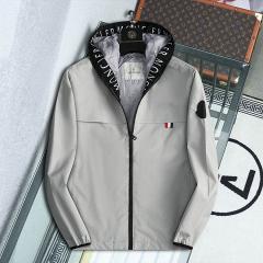 Moncler M-XXL 7sn07