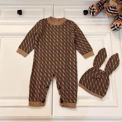 24 Baby Clothes 0906