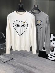 Play Sweater 0818