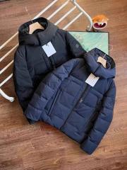 Moncler sz1-5 26yr21