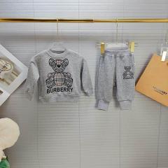 Moschino sz 73 80 90 100  110 31